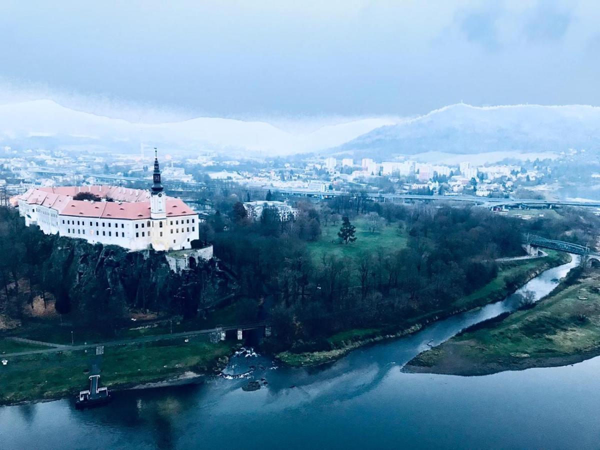 Apartman Domov Decin Buitenkant foto