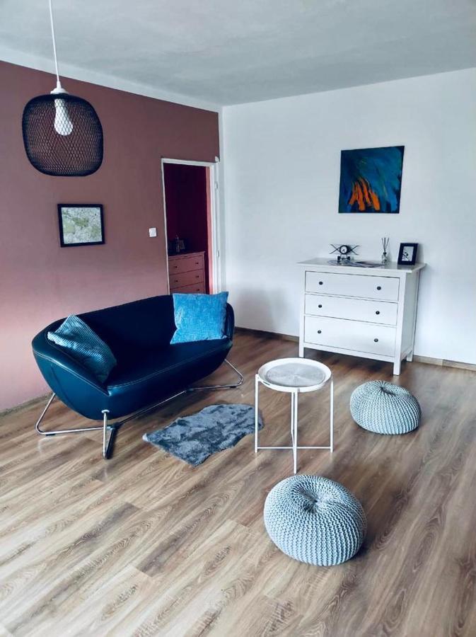 Apartman Domov Decin Buitenkant foto